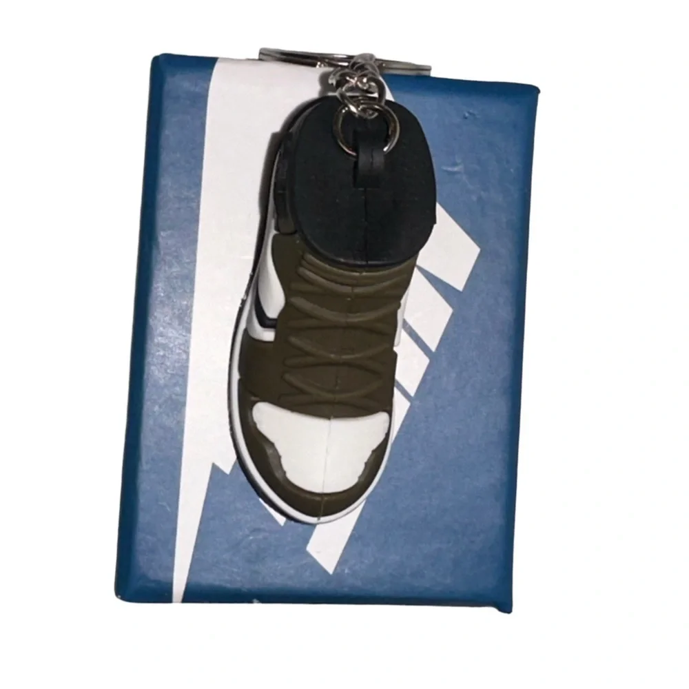 Air Jordan 1 High Top Nike Key Chain/ Bag Charm Grey, Black & White Comes w/box